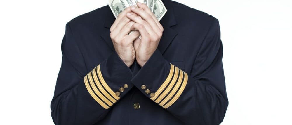 Airline Pilot Yearly Salary & Pay | FlightDeckFriend.com