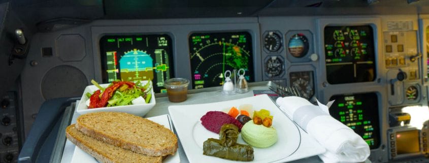 Can pilots eat the same meal